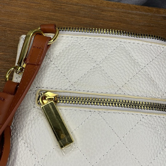 Joy Ivory Leather Quilted Crossbody Purse - Picture 8 of 9